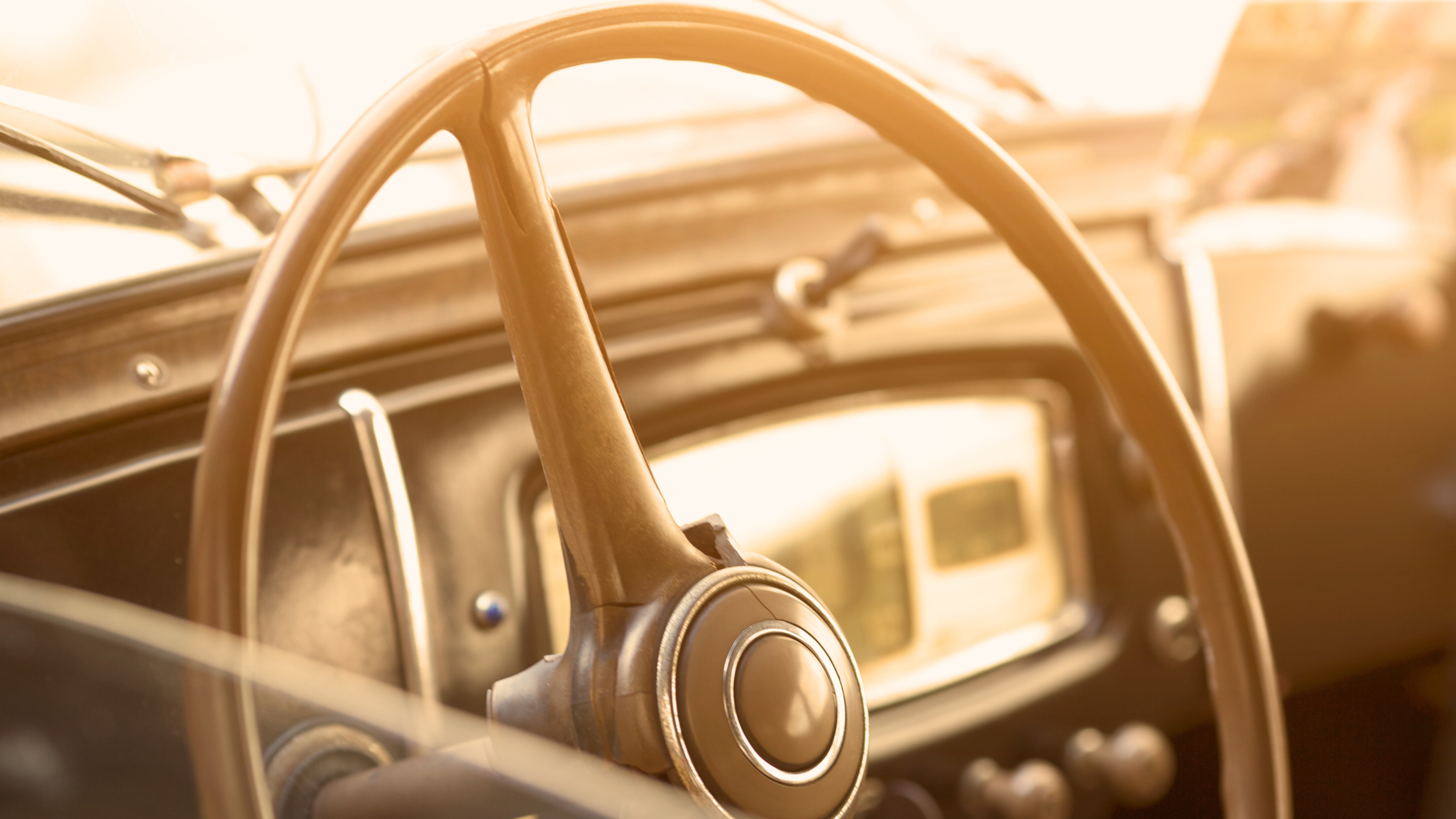 be-still-vintage-steering-wheel